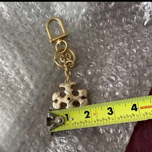 Tory Burch Gold and White Key Holder - Picture 4 of 5